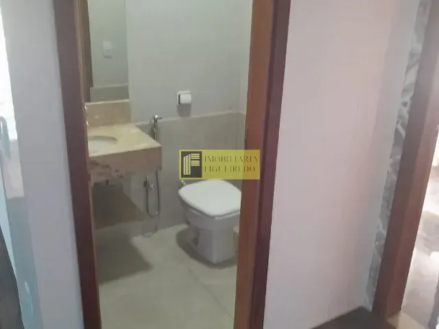 Casa com 300m² 2 quartos e 4 banheiros, à venda, no bairro Alphaville em Mirassol