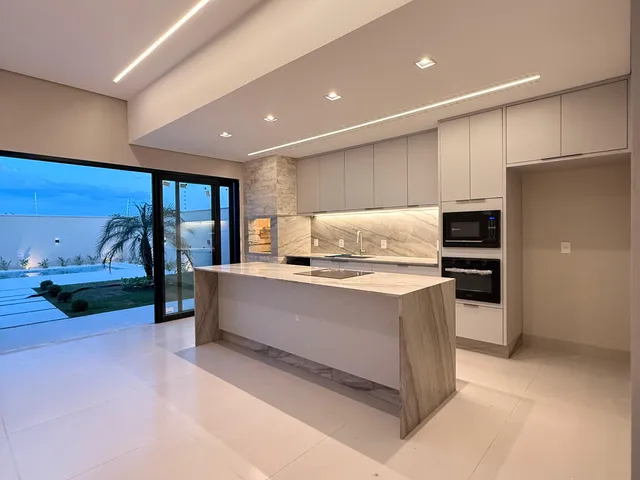 Casa 3 quartos e 1 banheiro, à venda, no bairro Residencial Riviera Suíça em Sinop