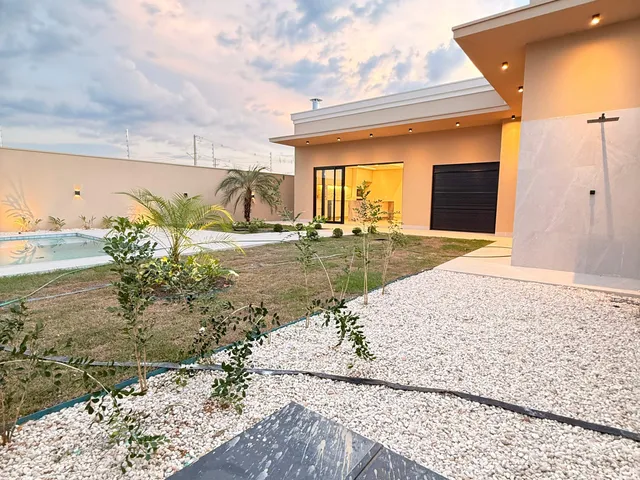 Casa 3 quartos e 1 banheiro, à venda, no bairro Residencial Riviera Suíça em Sinop