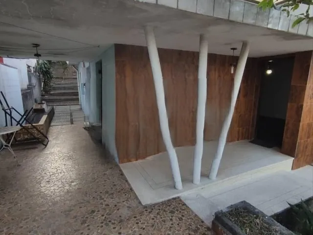 Foto do Casa - 🏡 Casa Térrea no Taboão com Terreno de Duas Frentes – 2 Dormitórios, Quintal e 2 Vagas | Mix Nascimento