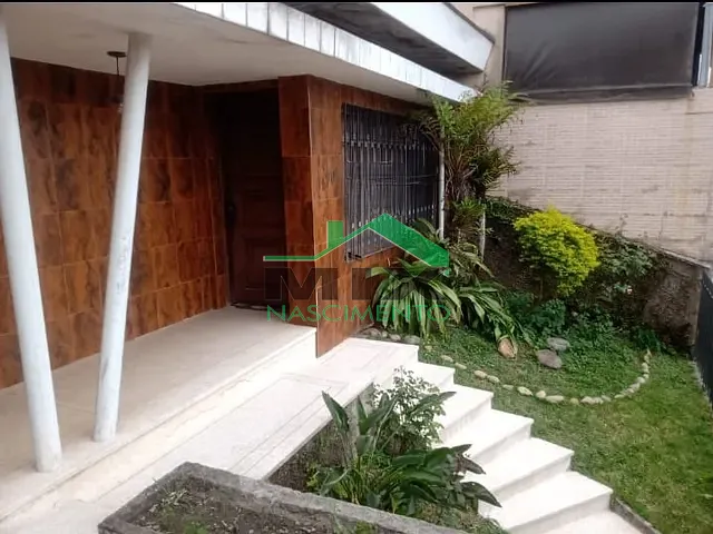 Casa com 250m² 2 quartos e 2 banheiros, à venda, no bairro Taboão em São Bernardo do Campo