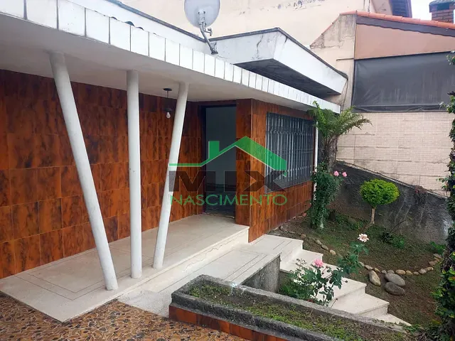 Casa com 250m² 2 quartos e 2 banheiros, à venda, no bairro Taboão em São Bernardo do Campo