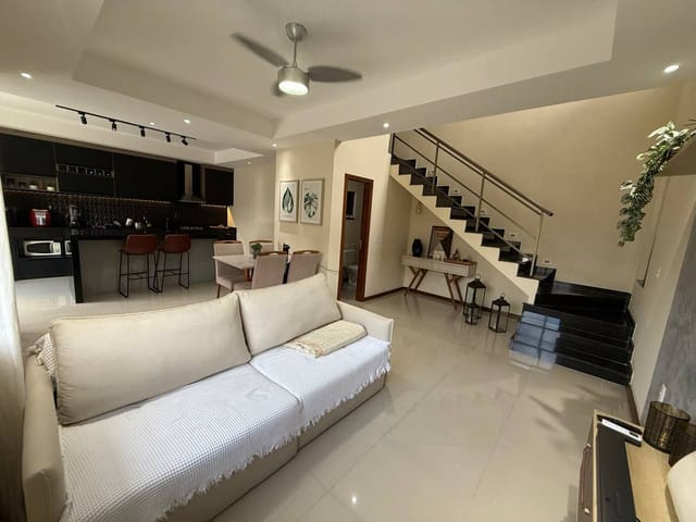 Casa com 115m² 2 quartos e 2 banheiros, à venda, no bairro Lagoa em Macaé