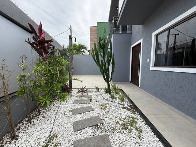 Casa com 115m² 2 quartos e 2 banheiros, à venda, no bairro Lagoa em Macaé