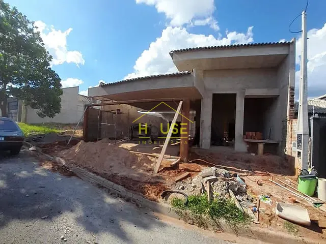 Casa com 206m² 3 quartos e 3 banheiros, à venda, no bairro Jardim Barcelona em Votuporanga