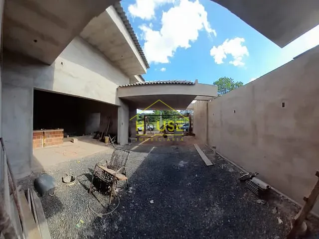Casa com 206m² 3 quartos e 3 banheiros, à venda, no bairro Jardim Barcelona em Votuporanga