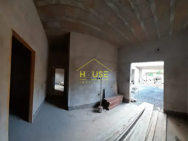 Casa com 206m² 3 quartos e 3 banheiros, à venda, no bairro Jardim Barcelona em Votuporanga