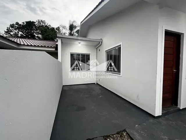 Casa 2 quartos e 1 banheiro, para alugar, no bairro Bela Vista em Palhoça