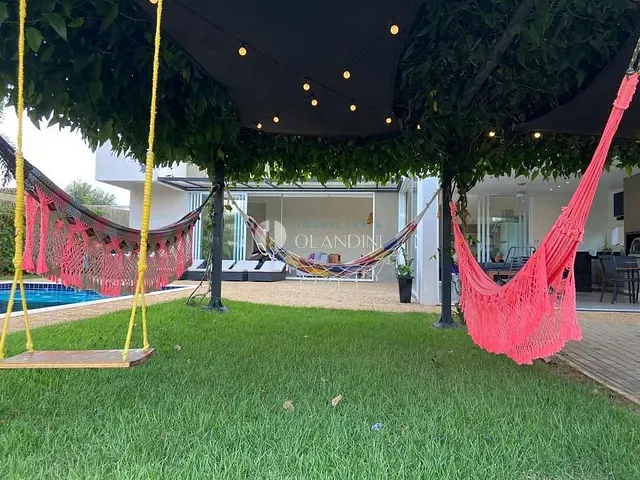 Casa com 1000m² 4 quartos e 2 banheiros, à venda, no bairro Portal do Lago em Engenheiro Coelho