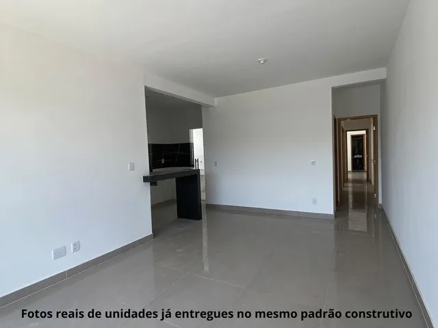 Casa 3 quartos e 3 banheiros, à venda, no bairro Vale das Orquídeas em Contagem