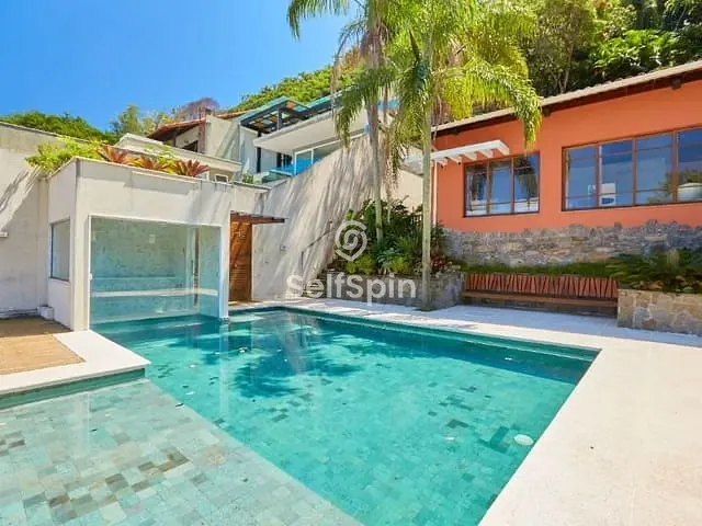 Casa com 1800m² 3 quartos e 2 banheiros, para alugar, no bairro Itacoatiara em Niterói