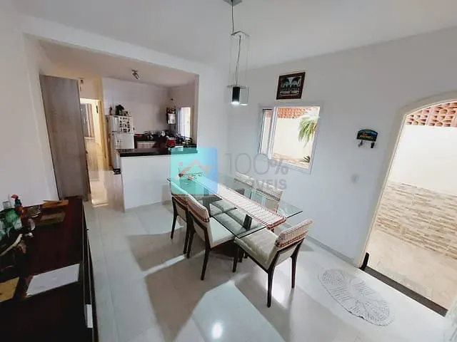 Casa com 150m² 2 quartos e 3 banheiros, à venda, no bairro Palmeiras de São José em São José dos Campos