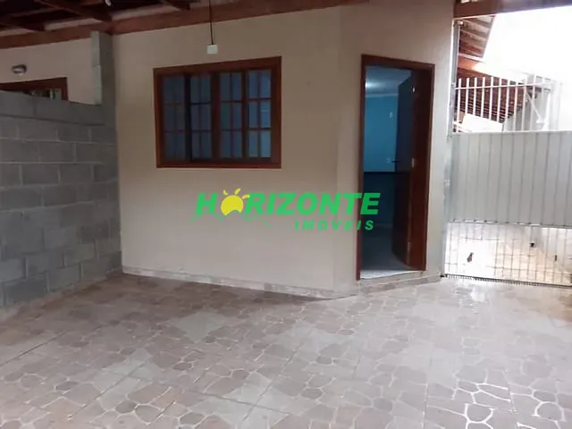 Casa com 125m² 2 quartos e 1 banheiro, à venda, no bairro Jardim Santa Inês em São José dos Campos