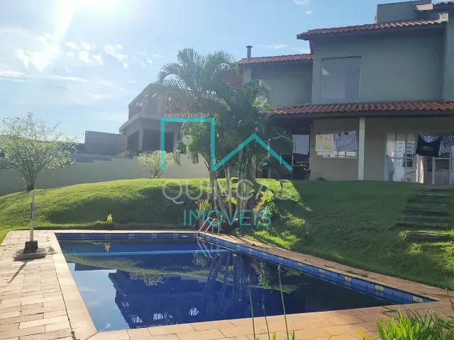 Casa 4 quartos e 4 banheiros, para alugar, no bairro Resid Terras de Santa Cruz em Bragança Paulista