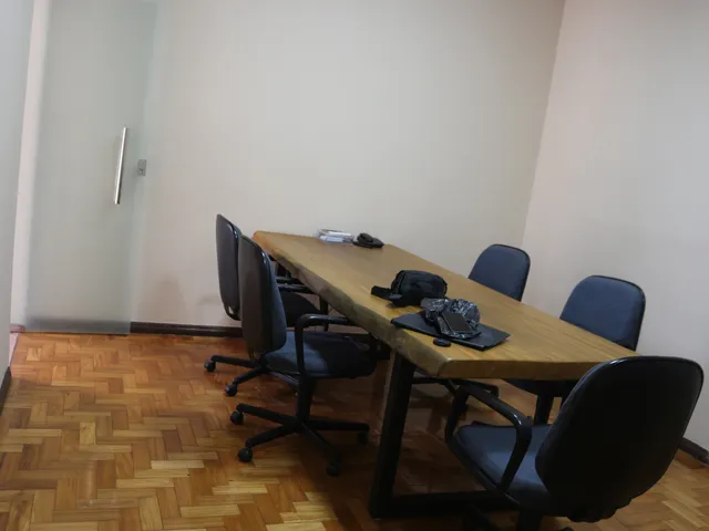 Casa com 396m², à venda, no bairro Caiçara-Adelaide em Belo Horizonte