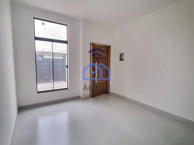 Casa com 125m² 2 quartos e 2 banheiros, à venda, no bairro Balneário dos Golfinhos em Caraguatatuba