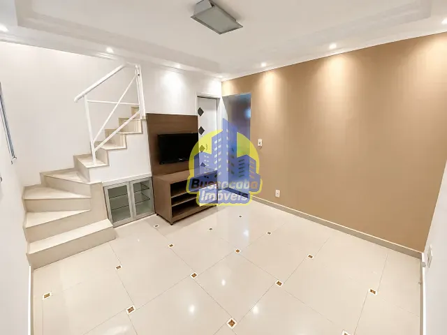 Casa 2 quartos e 2 banheiros, à venda, no bairro Vila Yara em Osasco