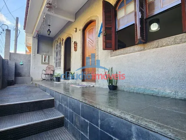 Casa com 515m² 3 quartos e 4 banheiros, à venda, no bairro São Judas Tadeu em Barra Mansa