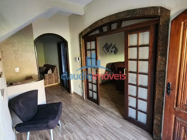 Casa com 515m² 3 quartos e 4 banheiros, à venda, no bairro São Judas Tadeu em Barra Mansa