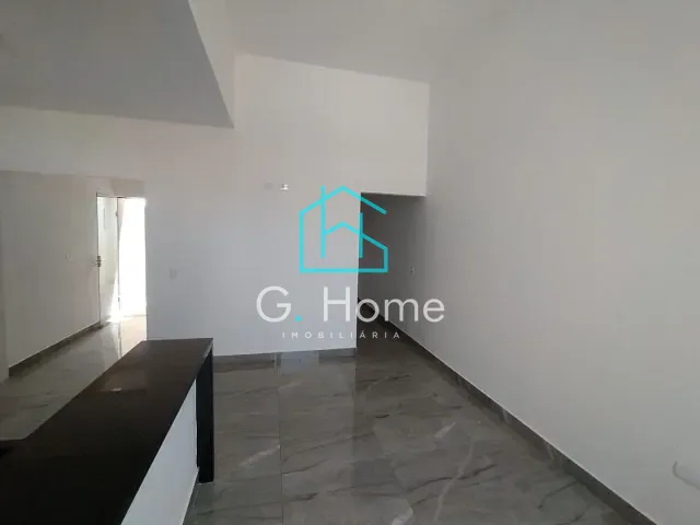 Casa com 125m² 2 quartos e 2 banheiros, à venda, no bairro Colinas em Londrina