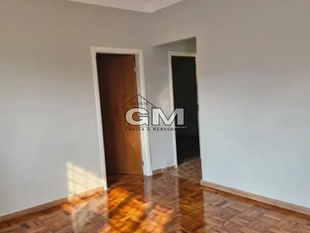 Casa com 144m² 3 quartos e 2 banheiros, à venda, no bairro Vila Tibério em Ribeirão Preto