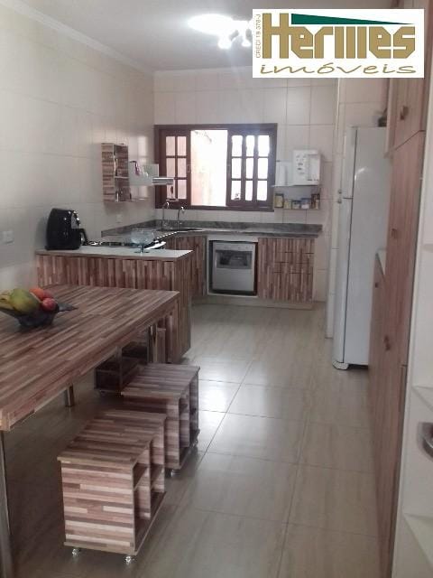 Casa, 3 quartos, 209 m² - Foto 32