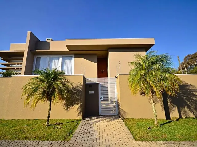 Casa com 658m² 5 quartos e 7 banheiros, para alugar, no bairro Santa Felicidade em Curitiba