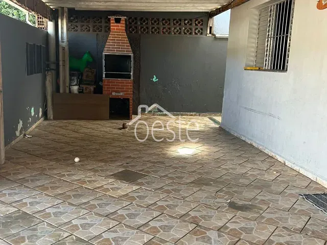Casa 5 quartos e 3 banheiros, à venda, no bairro Vila Mollon IV em Santa Bárbara D'Oeste