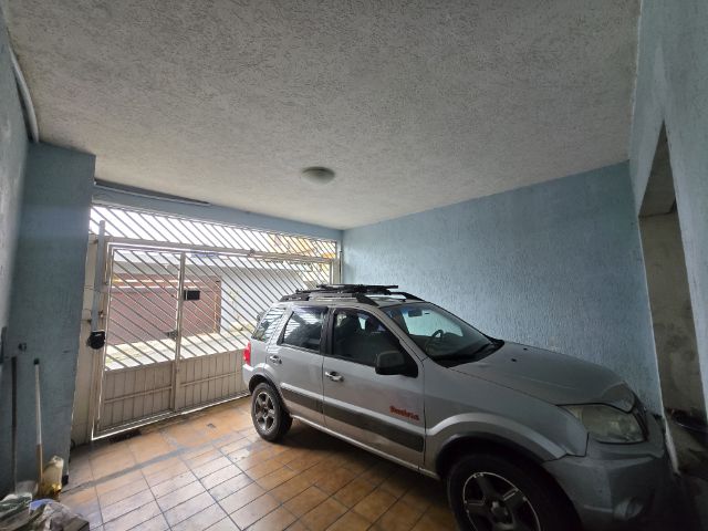 Casa com 150m² 3 quartos e 3 banheiros, para alugar, no bairro Jardim Santa Margarida em São Paulo
