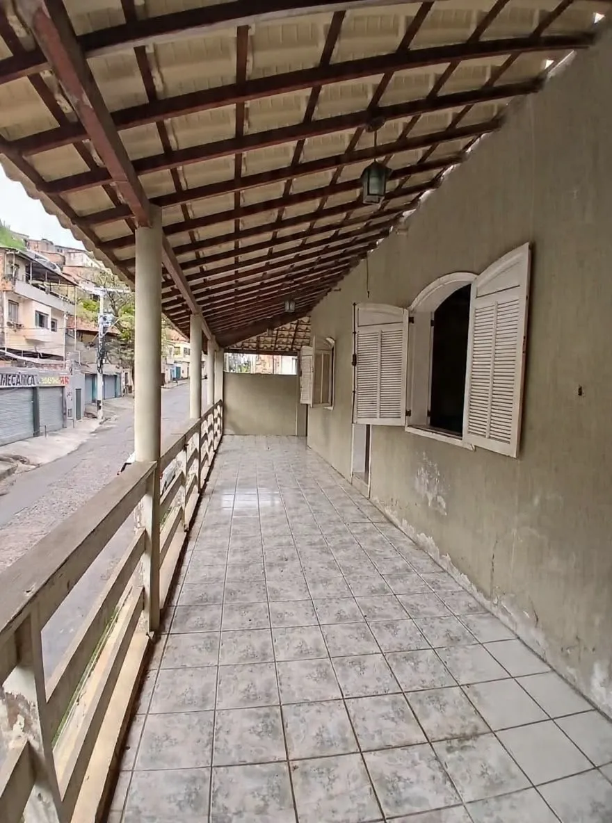 Casa, 5 quartos, 303 m² - Foto 1