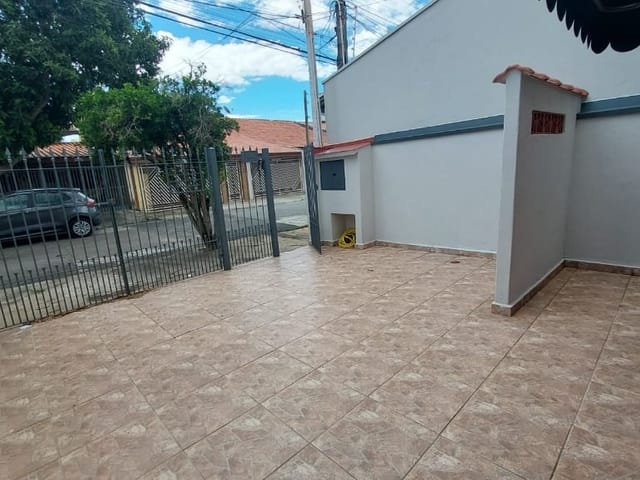 Foto do Casa - Casa com 2 dormitórios para alugar, 75 m² por R$ 2.365,00/mês - Bsq Dos Eucaliptos - São José dos Campos/SP | RUSSI IMÓVEIS
