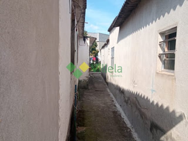 Casa à venda, no bairro Vila Bandeirantes em Poá