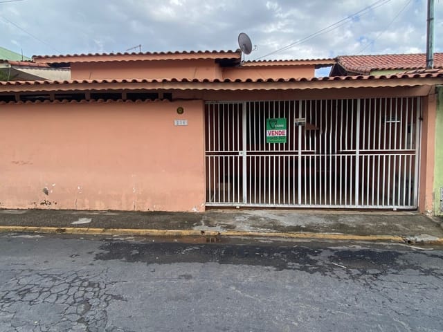 Casa 3 quartos e 2 banheiros, à venda, no bairro Ponte Alta em Extrema