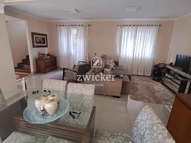 Casa com 190m² 3 quartos e 4 banheiros, à venda, no bairro Vila Altinópolis em Bauru