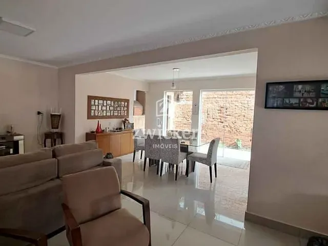 Casa com 190m² 3 quartos e 4 banheiros, à venda, no bairro Vila Altinópolis em Bauru