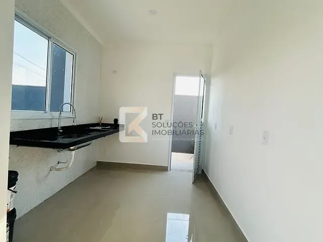 Casa com 150m² 3 quartos e 2 banheiros, à venda, no bairro Parque Residencial Sabiás em Indaiatuba