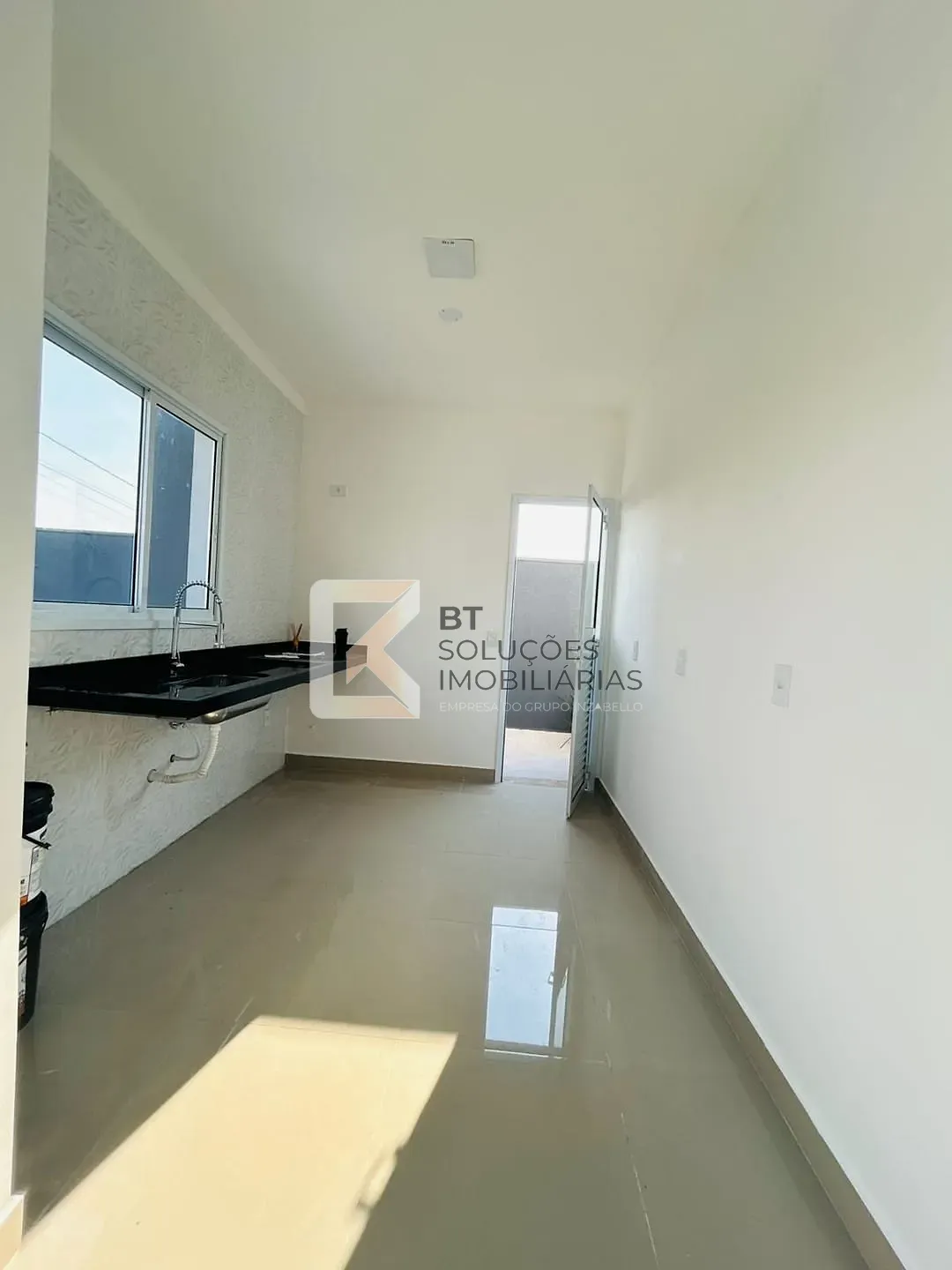 Casa, 3 quartos, 64 m² - Foto 4