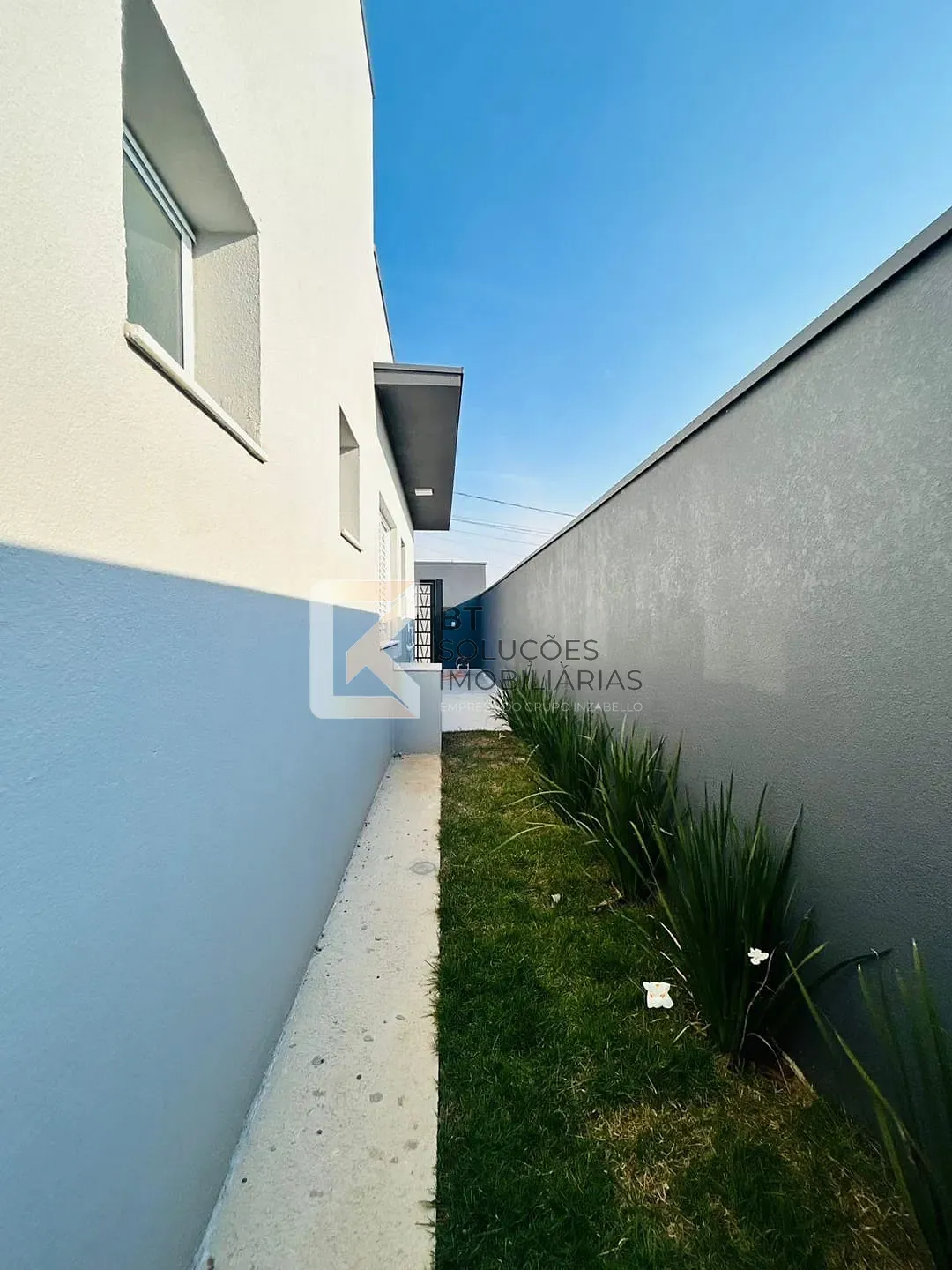 Casa, 3 quartos, 64 m² - Foto 1