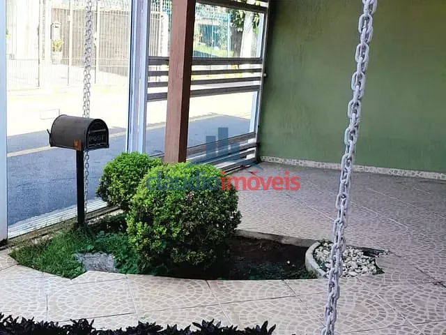 Casa 3 quartos e 2 banheiros, à venda, no bairro Vila Santa Cecília em Volta Redonda