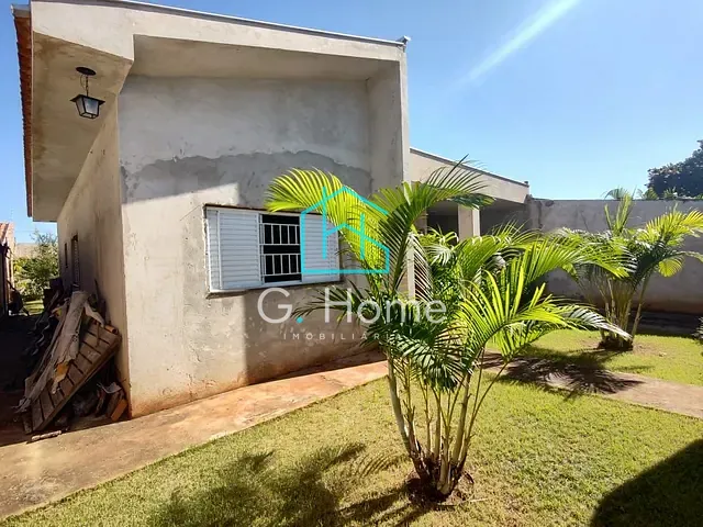 Casa com 300m² 3 quartos e 2 banheiros, à venda, no bairro Bandeirantes em Londrina