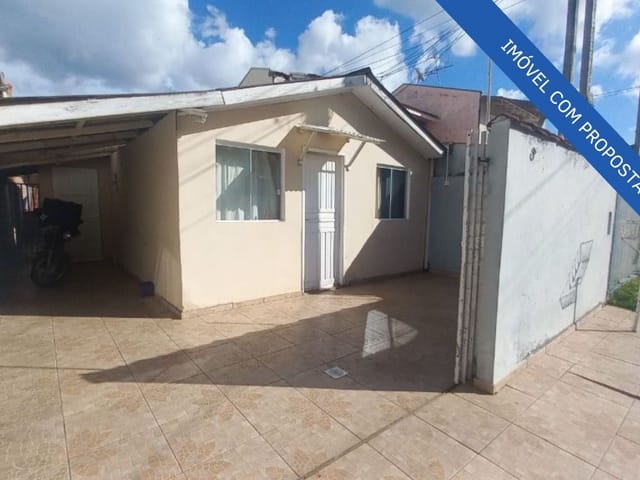 Casa com 140m² 2 quartos e 1 banheiro, à venda, no bairro Tanguá em Almirante Tamandaré