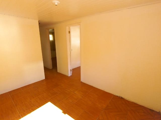 Casa com 140m² 2 quartos e 1 banheiro, à venda, no bairro Tanguá em Almirante Tamandaré
