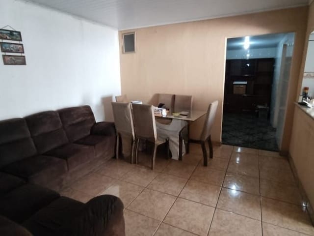 Casa com 300m² 4 quartos e 4 banheiros, à venda, no bairro Conjunto Habitacional Waldomiro M Gomes em Cambé