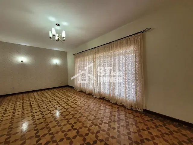 Casa com 391m² 6 quartos e 4 banheiros, à venda, no bairro Centro em Andradas