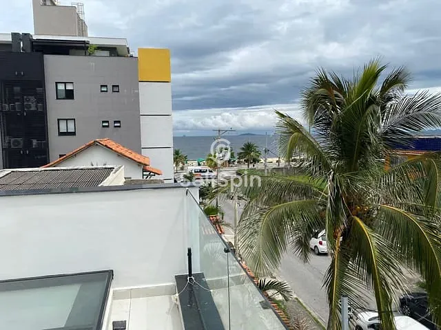 Casa com 280m² 4 quartos e 5 banheiros, para alugar, no bairro Piratininga em Niterói