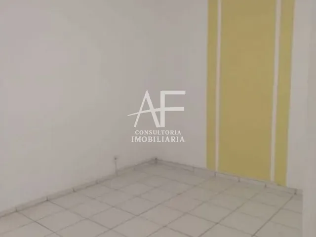 Casa com 250m² 3 quartos e 2 banheiros, à venda, no bairro Flor Do Vale em Tremembé