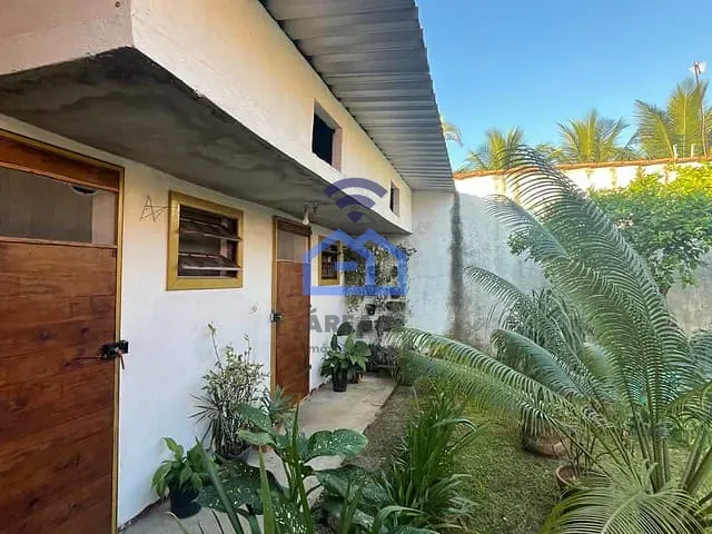 Casa com 362m² 4 quartos e 2 banheiros, à venda, no bairro Praia das Palmeiras em Caraguatatuba