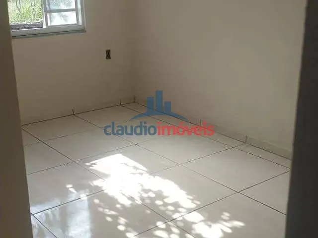 Casa 2 quartos e 1 banheiro, para alugar, no bairro Bocaininha em Barra Mansa