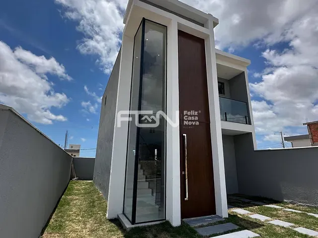 Casa com 110m² 4 quartos e 5 banheiros, à venda, no bairro Parque Nascente do Rio Capivara em Camaçari