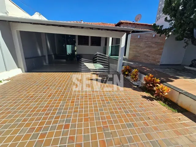 Casa com 484m², à venda, no bairro Jardim Brasil em Bauru